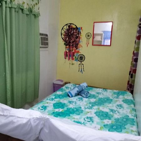 Cronin Residence Resort Oslob Esterno foto