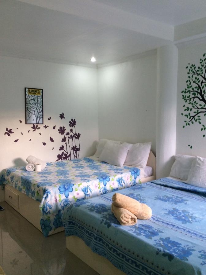 Cronin Residence Resort Oslob Esterno foto